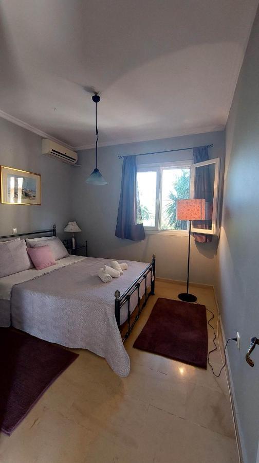 Alex Apartment Перама Екстер'єр фото